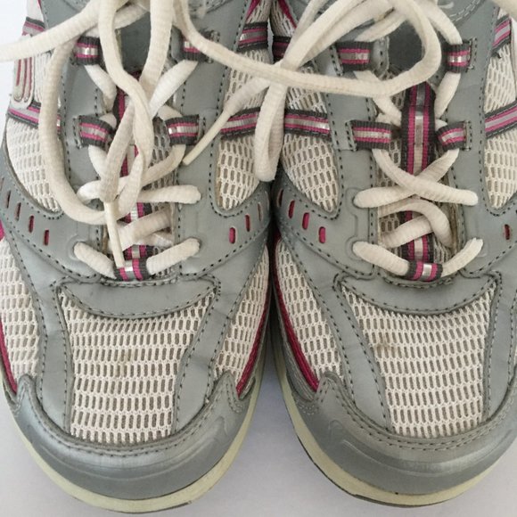 Sketchers Shape-Ups Toning Walking Shoes Size 8 - Picture 3 of 7